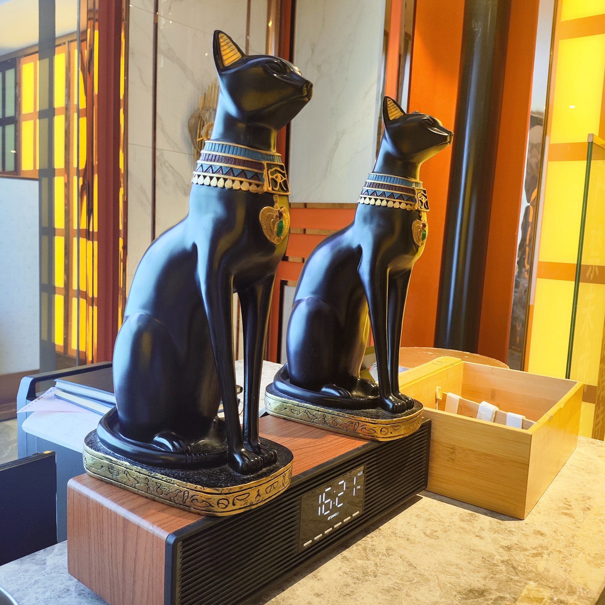 金昌商务ktv创新新玩法-永昌县ktv预订